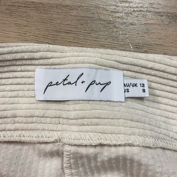 Petal & Pup Talaren Cuffed Corduroy Pants Pleated Front in Cream Women’s Size 8 - Picture 6 of 8